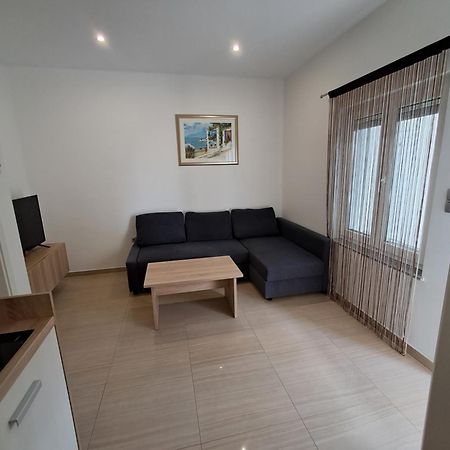 Apartmani Tropical Βόντιτσε Εξωτερικό φωτογραφία