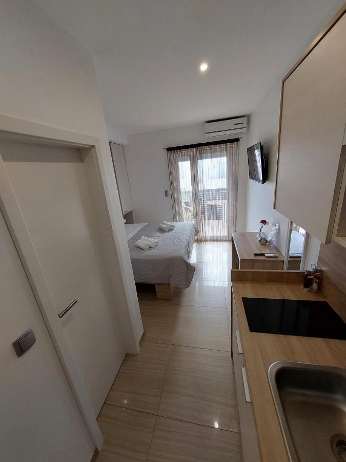 Apartmani Tropical Βόντιτσε Εξωτερικό φωτογραφία