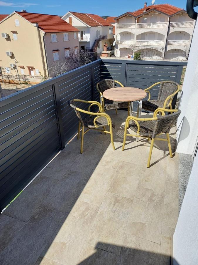 Apartmani Tropical Βόντιτσε Εξωτερικό φωτογραφία