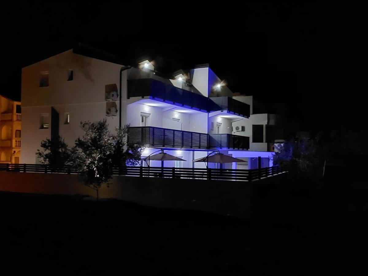 Apartmani Tropical Βόντιτσε Εξωτερικό φωτογραφία