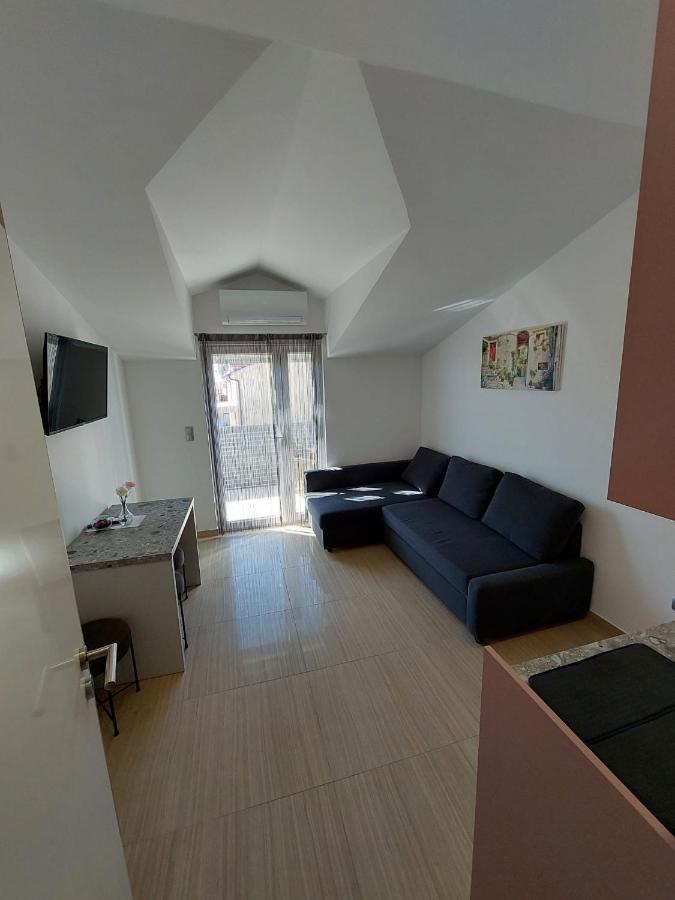 Apartmani Tropical Βόντιτσε Εξωτερικό φωτογραφία