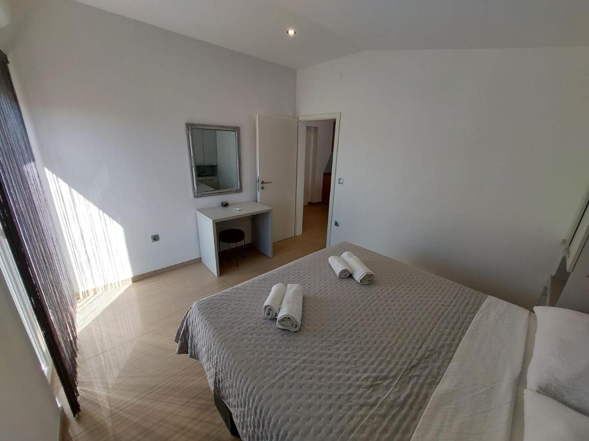 Apartmani Tropical Βόντιτσε Εξωτερικό φωτογραφία